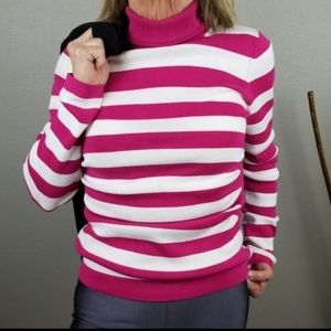 Audrey and Grace turtleneck sweater size S EUC
